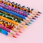 Weibo 12 Color Colored Pencils WB-9201 - Vibrant Animal Pattern Colour Pencils Set for Kids, Students and Creative Drawing - Image 5