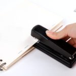 Weibo Heavy Duty Office Stapler WB-8835 – 2-in-1 Desktop Stapler Compatible with 24/6 & 26/6 Staples for Office Use - Image 3