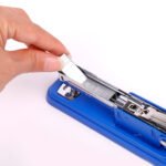 Weibo Standard Desktop Office Stapler WB-8811 – Durable Heavy-Duty Stapler Compatible with 24/6 & 26/6 Staples - Image 3