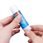 Weibo High Viscosity Solid Glue Stick WB-6159 – 25g PVP Non-Toxic Strong Adhesive for School & Office Use - Image 3