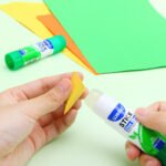 Weibo Transparent Glue Stick WB-6124 – 15g Non-Toxic Clear Solid Glue for School, Office & Craft Applications - Image 3